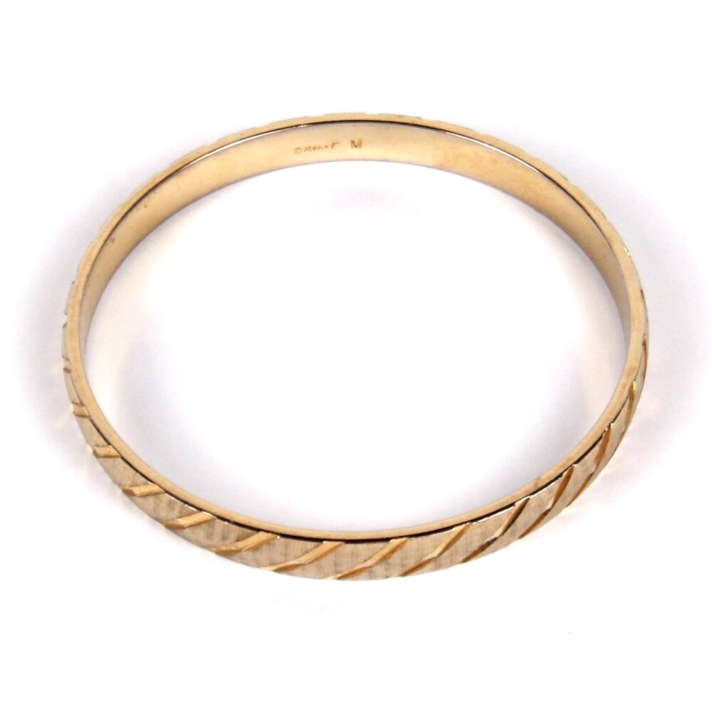 Vintage Monet Gold Tone Bracelet - Picture 2 of 6